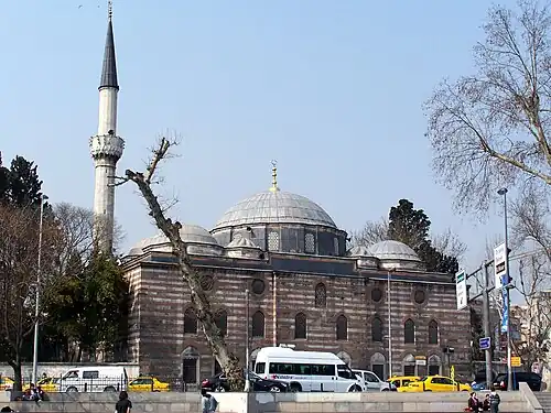 جامع سنان باشا (إسطنبول)، تركيا.