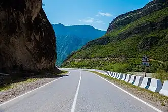 طريق شامل قلعة - جرجبيل