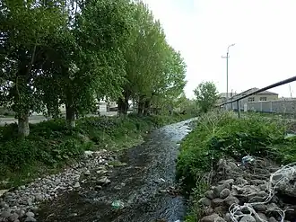 نهر في غاندزاك