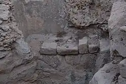 جزء أخر من أساس المعبد القديم الذي يقع من جهة عين القلعة تحت البرج الشمالي.
