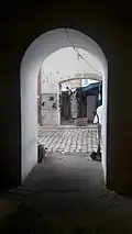 جزء من السقيفة الأولى الممتدة من ناحية الشرق