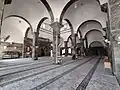 صورة الجامع من الداخل