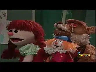 حياة الدمى السرية