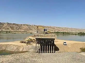أعمال إنشاء سد مكحول