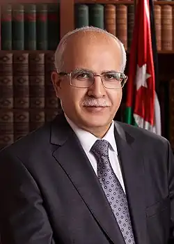 العالم شاهر المومني (قسم الرياضيات).
