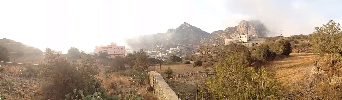صورة بانوراما لجبل أثرب قبيلة حوالة