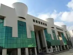 كلية طب الأسنان (جامعة عين شمس)