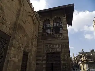 لااطار