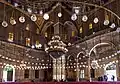 المسجد من الداخل ومكان الصلاة