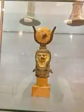 مجسم للإله رع من البرونز المطعم بالذهب