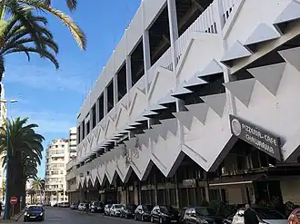 ملعب العربي بن مبارك by Abdelkader Bensalem and Domenico Basciano (1989).