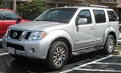 2008 نيسان باثفايندر V8