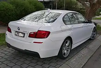 F10 سيدان