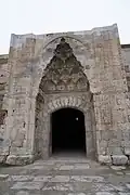 بوابة الدخول للغرف الداخلية (الشتوية)