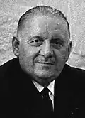 آلان بوهر (1909–1996) خدم في المنصب عام 1969، عام 1974 (رئيسًا مؤقتًا)