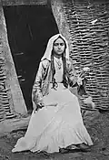 فتاة أبخازية (1881).