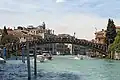 جسر الأكاديمية