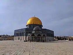 قبة الصخرة وقبة السلسلة كما يظهر من جهة كنيسة القيامة 2019.