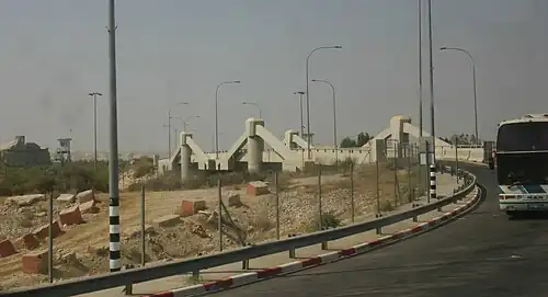جسر الملك حسين