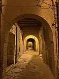 أحد أنهج المدينة العتيقة ليلا