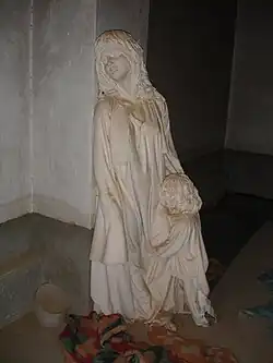 سجينة تعرضت للاعتداء الجنسي حتى أنجبت طفلا
