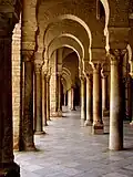 جامع عقبة من الداخل