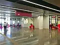 المحطة من الداخل.