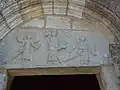 الكنيسة.