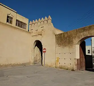 باب الحديد