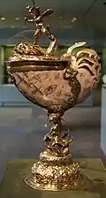كأس نوتيلوس مع شعار النبالة لألكسندر كوسوفسكي، يعود للعام 1643-1667
