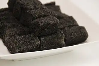 السمسم الأسود إنجولمي