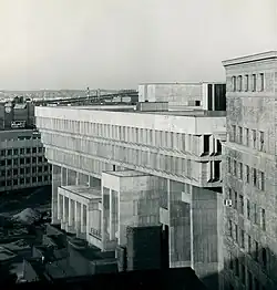 مبنى بلدية بوسطن، حوالي 1968