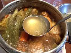 Photo d'un bouillon de potage.