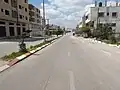 شارع المدينة المنورة بمدينة سلفيت خالٍ من الحركة تطبيقًا للحجر الإلزامي