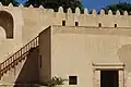 أدراج الطابق الأول