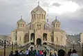 كاتدرائية القديس غريغوريوس (يريفان) (بُنيت عام 2001) تحوي بقايا رفات القديس غريغوريوس.