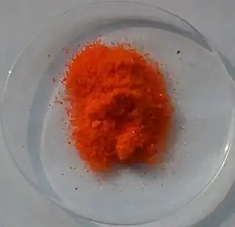 نترات ثنائي أمونيوم سيريوم رباعي