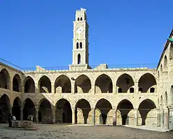 خان العمدان