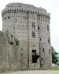 قلعة دينان.