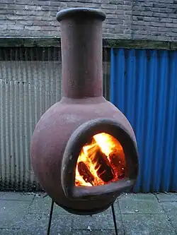 Chimenea، وحرق الأخشاب للتدفئة
