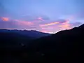 غروب الشمس في أزفون.
