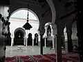 الفناء من جهة الأبواب الشمالية.