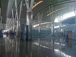 صورة داخلية للمطار