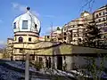 Kleiner Zwiebelturm vor der Waldspirale, دارمشتات