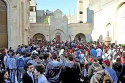 حجاج من الطائفة الأرمنية في دير الزور
