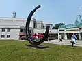 برنار فينيت&nbsp;&nbsp;[لغات أخرى]‏ ، Deux Arcs de 245،5 ° ، 1997.