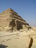 الناحية الشمالية للهرم المدرج والسرداب والمعبد الجنائزي