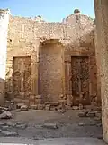 داخل المعبد