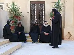 رجال دين مصريين من الكنيسة القبطية الأرثوذكسية