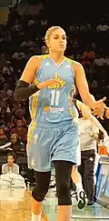 إيلينا ديلي دون ، نجمة WNBA